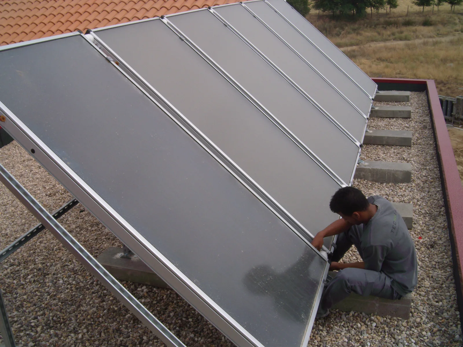Captadores de solar térmica instalados por Tecnnia